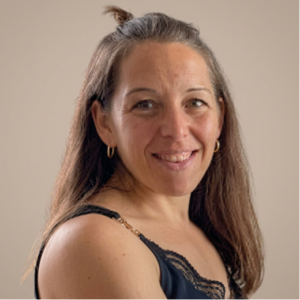 Anika Feig Stetten akM